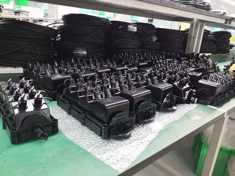 8 Port Multiport Service Terminal with Pre Terminated 8 Fiber Feeder Cable, Locatable or Dielectric, 50 to 2000 Feet Available