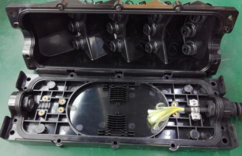 Outdoor IP67 Waterproof Multi Service Terminal FTTH Fiber Optical Pre-terminated 2 4 6 8 12 Ports Fiber Access Terminal Box FAT