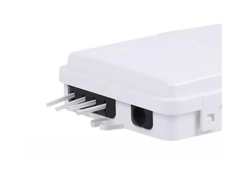 FTTH 4-Core FTB-AT04A-1 Fiber Optic Box PC+ABS Material Access Terminal Box for Fiber Optic Connectors