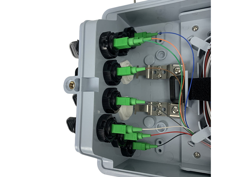 FTTH fiber optic distribution box 2 inlet 8 outlet outdoor fiber optic box factory out 16 Cores waterproof box