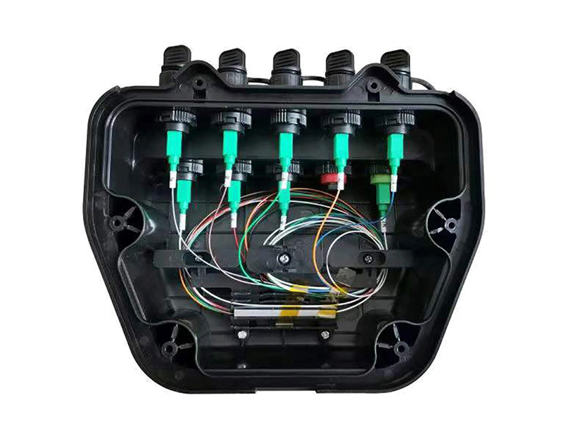 Wall Mount Pole Mount No Cutting Cable Type FTB 10 Core FTTH Fiber Optic Distribution Box
