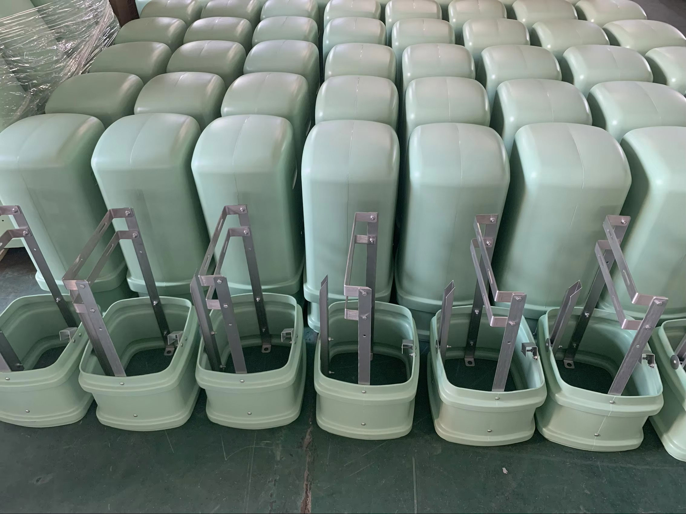 Pedestal for Outdoor FTTH Fiber Optic Cable Distribution 96-144 Core Capacity Used for Outside Plant Network Construction
